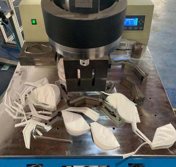 n95口罩焊接机 kn95口罩超声波焊接机